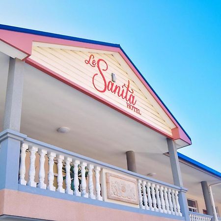Le Sanita Hotel Απία Εξωτερικό φωτογραφία