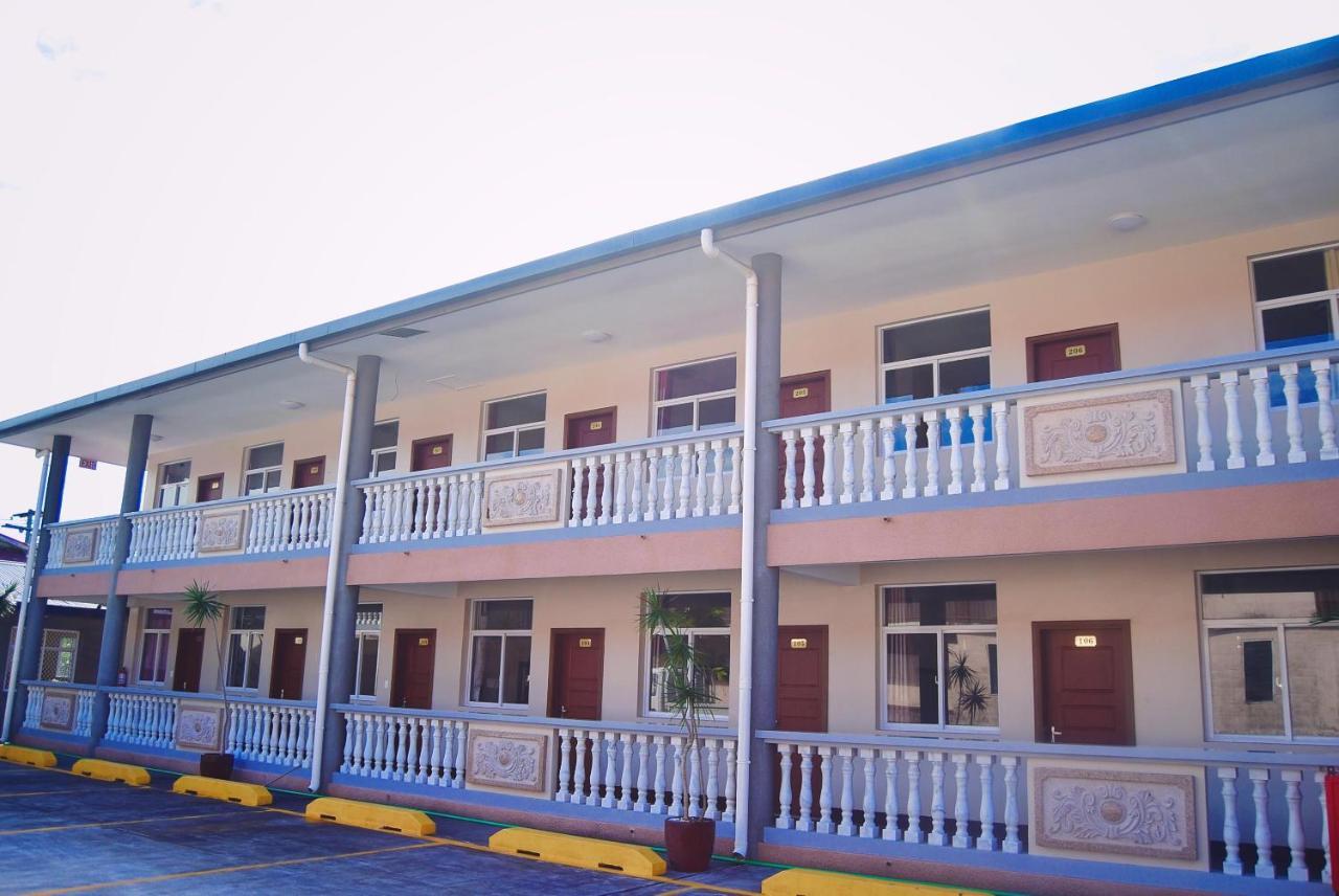 Le Sanita Hotel Απία Εξωτερικό φωτογραφία