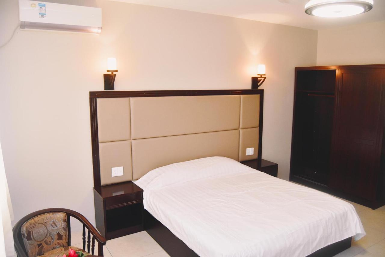 Le Sanita Hotel Απία Εξωτερικό φωτογραφία